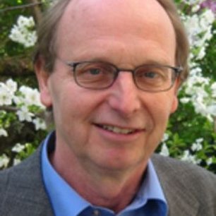  Dekan Reinhard Tröster